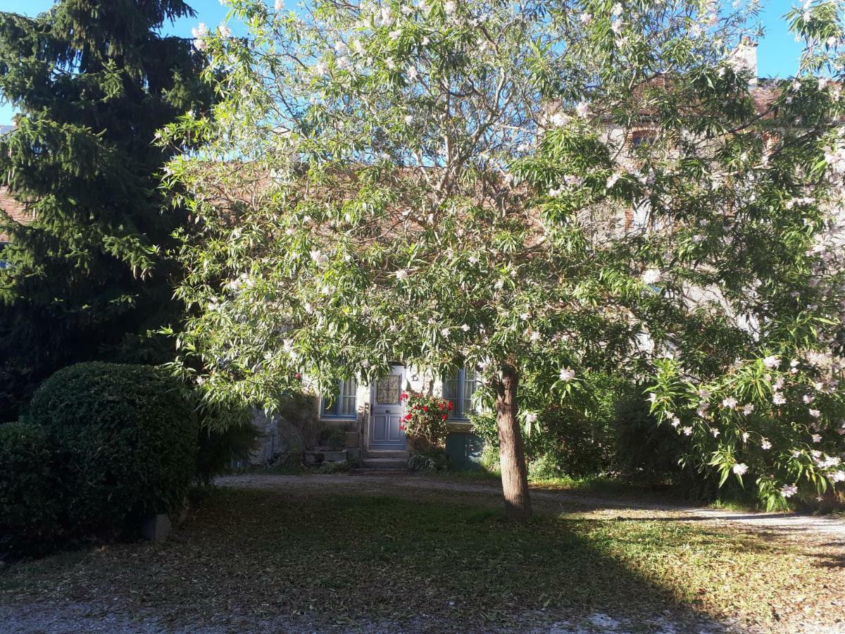 Le Piano Vila Flavigny-sur-Ozerain Exterior foto